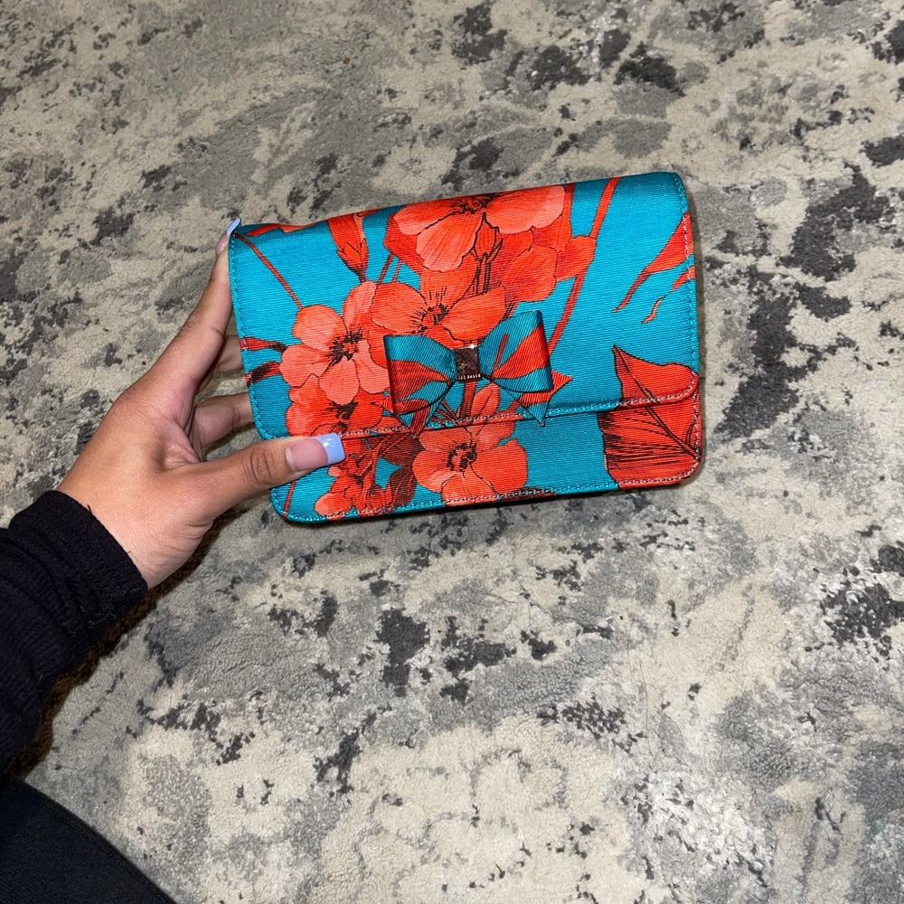 COPY - Ted baker Fantasia crossbody